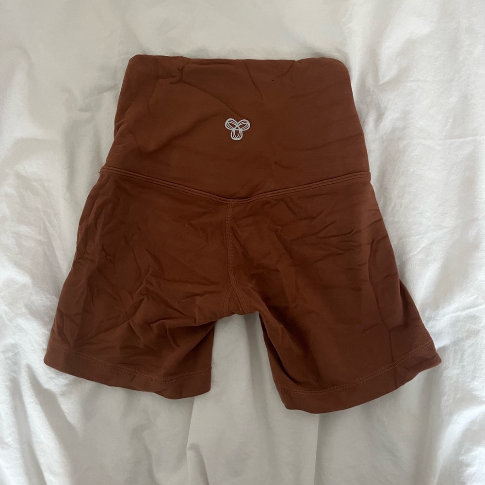 TNA biker shorts